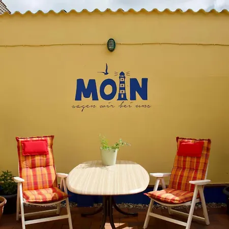 Fiete's Luettes Huus بيت للعطل *